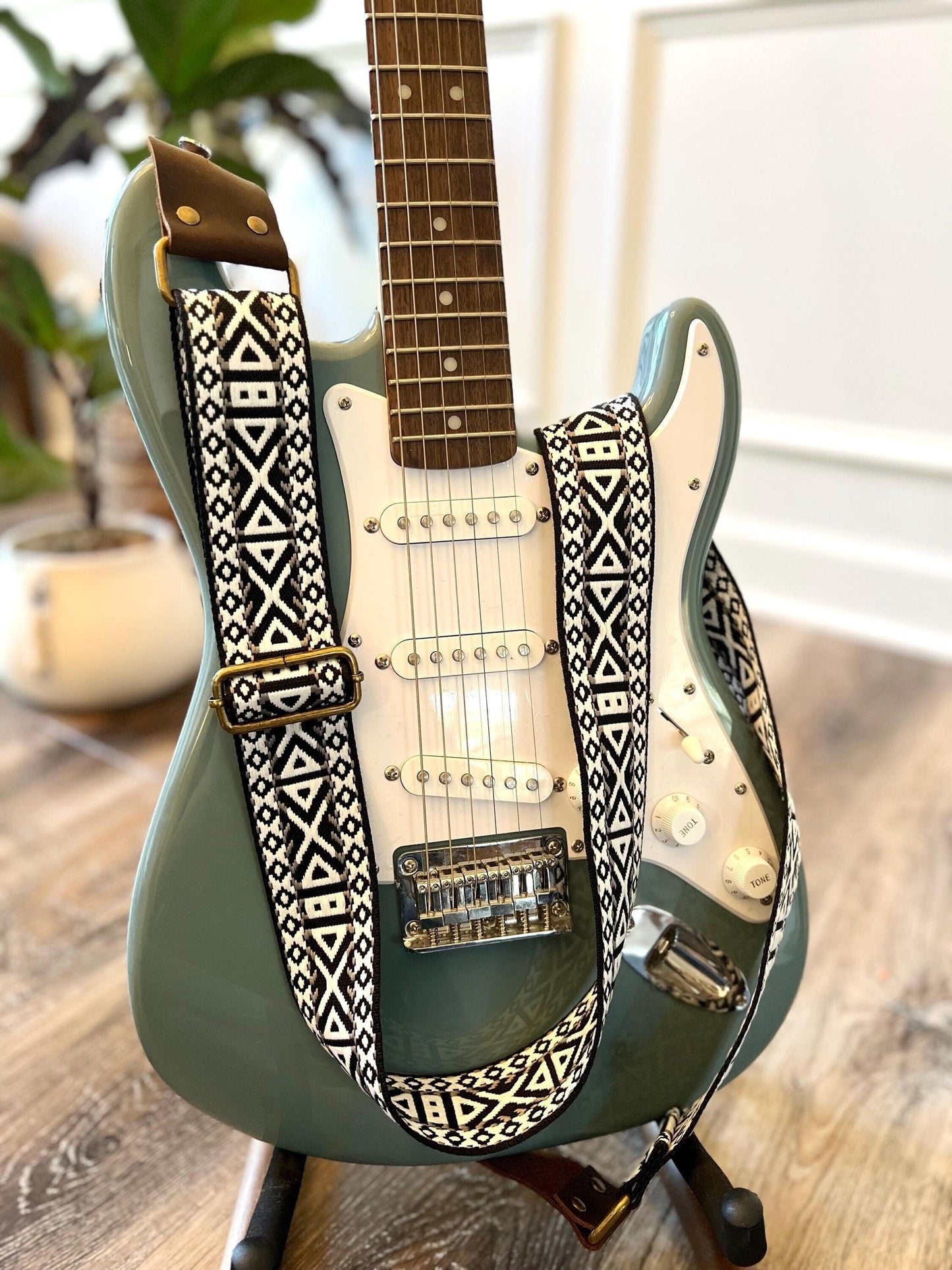 Black & White Guitar Strap made with Genuine Leather